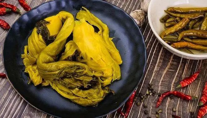 《老坛酸菜》标准来了，这回酱腌菜可以安心吃了？